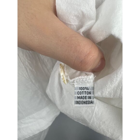 Women’s Yazdi Size M/L White Cotton Long Sleeve Button Up with Floral Embroidery - Picture 7 of 7